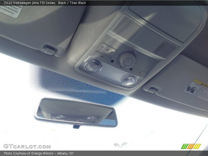 Black / Titan Black 2010 Volkswagen Jetta TDI Sedan