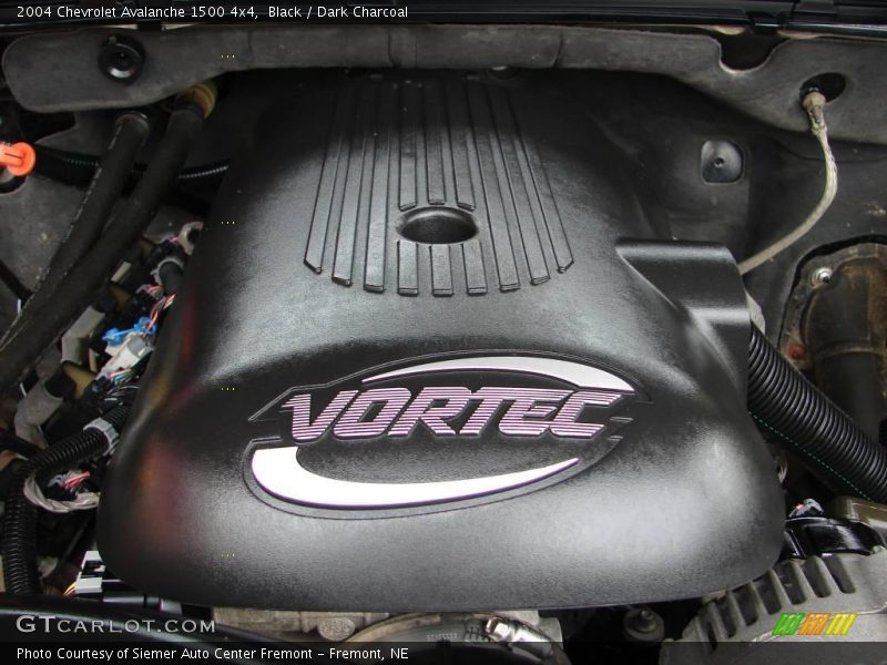 Black / Dark Charcoal 2004 Chevrolet Avalanche 1500 4x4