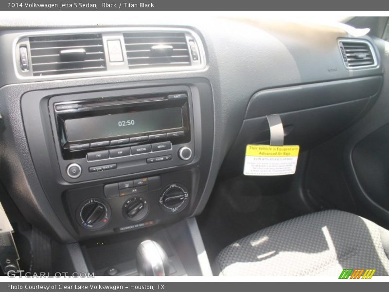 Black / Titan Black 2014 Volkswagen Jetta S Sedan