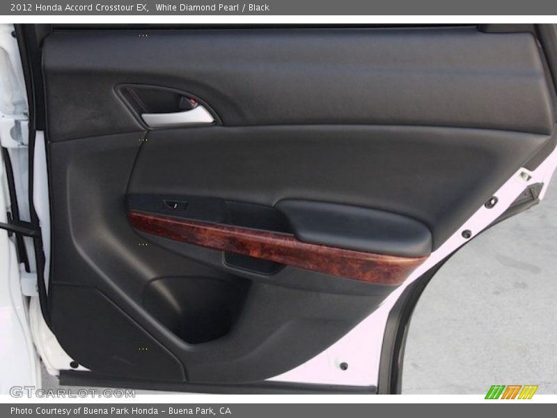 White Diamond Pearl / Black 2012 Honda Accord Crosstour EX