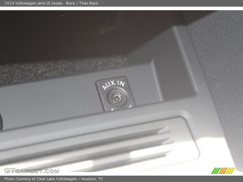 Black / Titan Black 2014 Volkswagen Jetta SE Sedan
