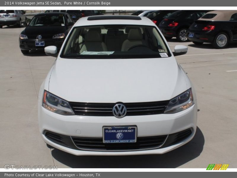 Pure White / Cornsilk Beige 2014 Volkswagen Jetta SE Sedan