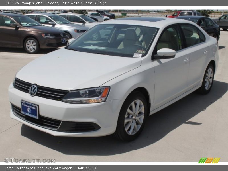 Pure White / Cornsilk Beige 2014 Volkswagen Jetta SE Sedan