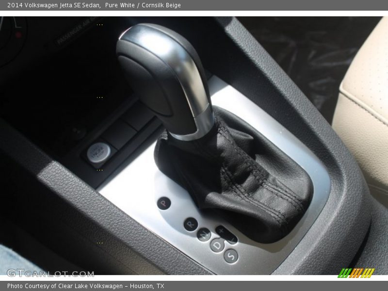 Pure White / Cornsilk Beige 2014 Volkswagen Jetta SE Sedan