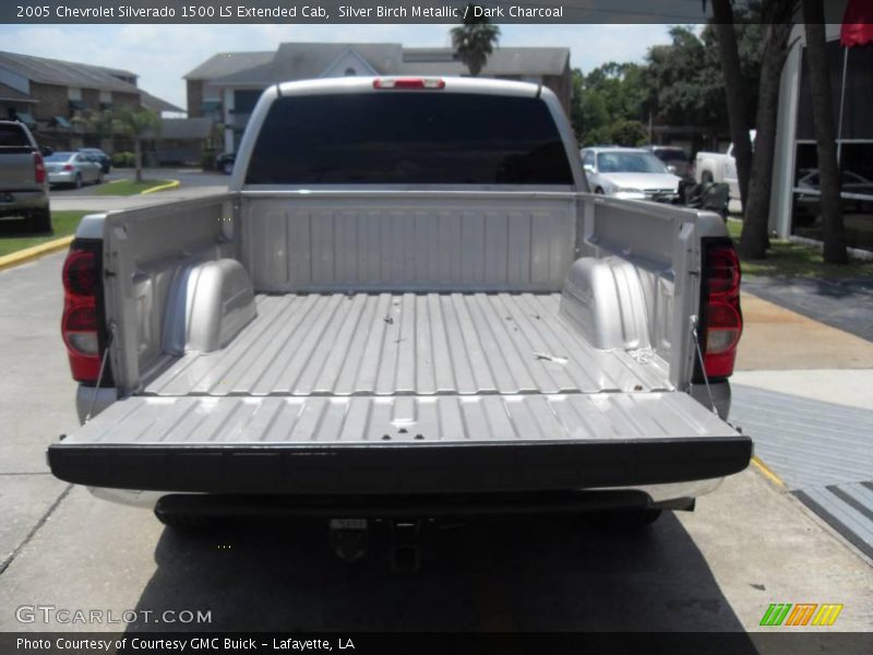 Silver Birch Metallic / Dark Charcoal 2005 Chevrolet Silverado 1500 LS Extended Cab