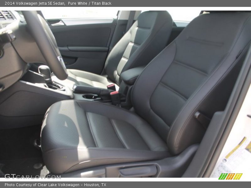 Pure White / Titan Black 2014 Volkswagen Jetta SE Sedan