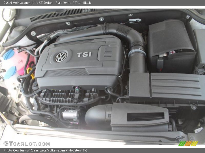 Pure White / Titan Black 2014 Volkswagen Jetta SE Sedan
