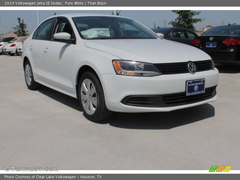 Pure White / Titan Black 2014 Volkswagen Jetta SE Sedan