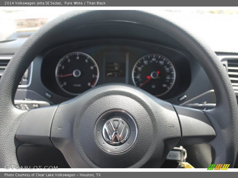 Pure White / Titan Black 2014 Volkswagen Jetta SE Sedan