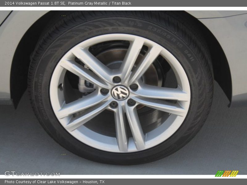 Platinum Gray Metallic / Titan Black 2014 Volkswagen Passat 1.8T SE
