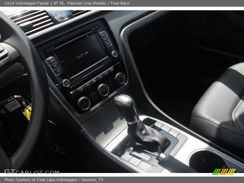 Platinum Gray Metallic / Titan Black 2014 Volkswagen Passat 1.8T SE