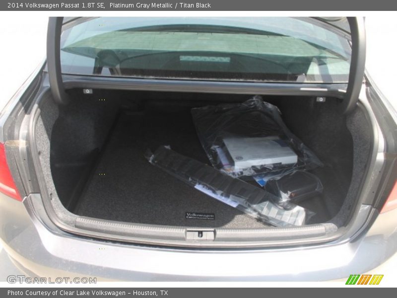 Platinum Gray Metallic / Titan Black 2014 Volkswagen Passat 1.8T SE