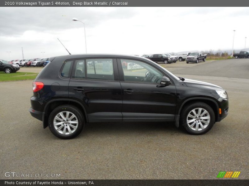 Deep Black Metallic / Charcoal 2010 Volkswagen Tiguan S 4Motion