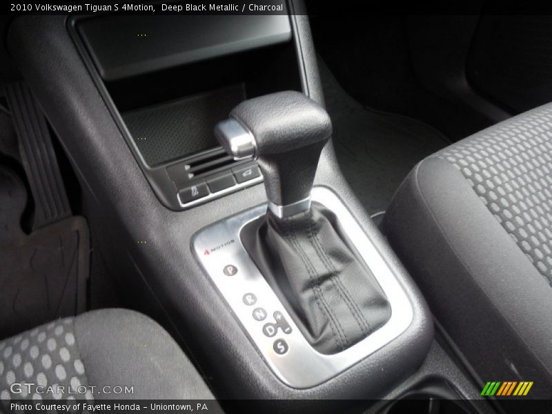 Deep Black Metallic / Charcoal 2010 Volkswagen Tiguan S 4Motion