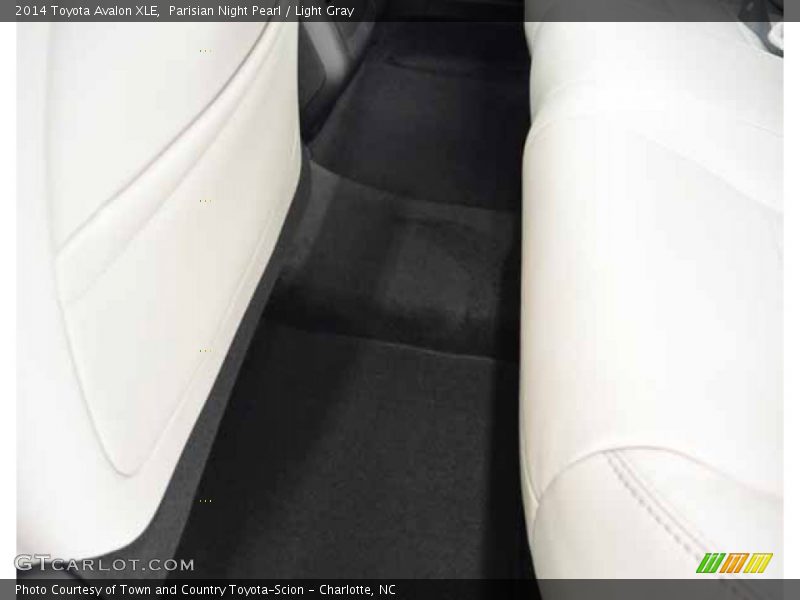 Parisian Night Pearl / Light Gray 2014 Toyota Avalon XLE