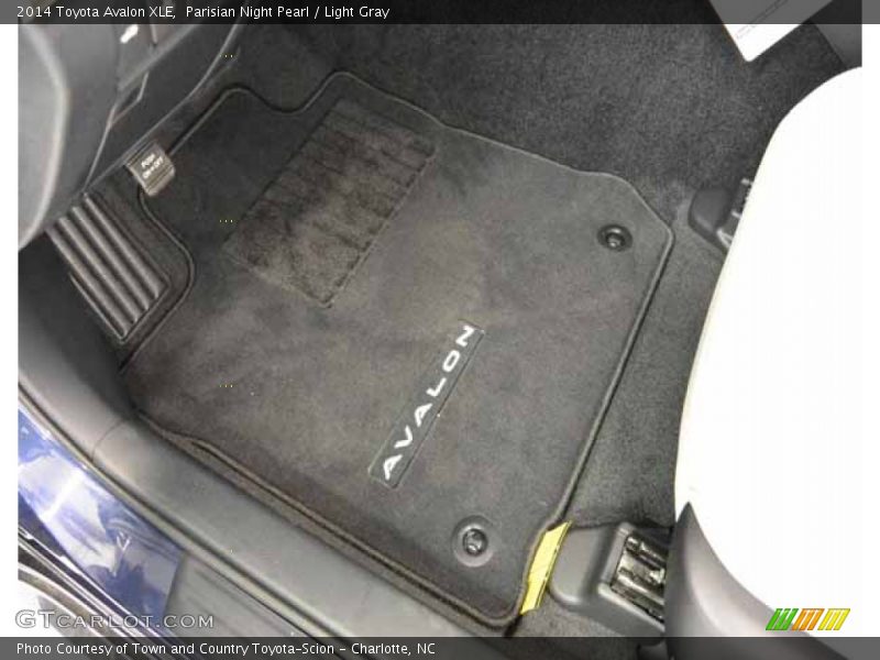 Parisian Night Pearl / Light Gray 2014 Toyota Avalon XLE