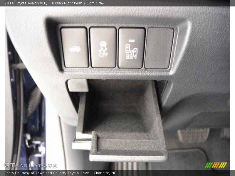 Parisian Night Pearl / Light Gray 2014 Toyota Avalon XLE