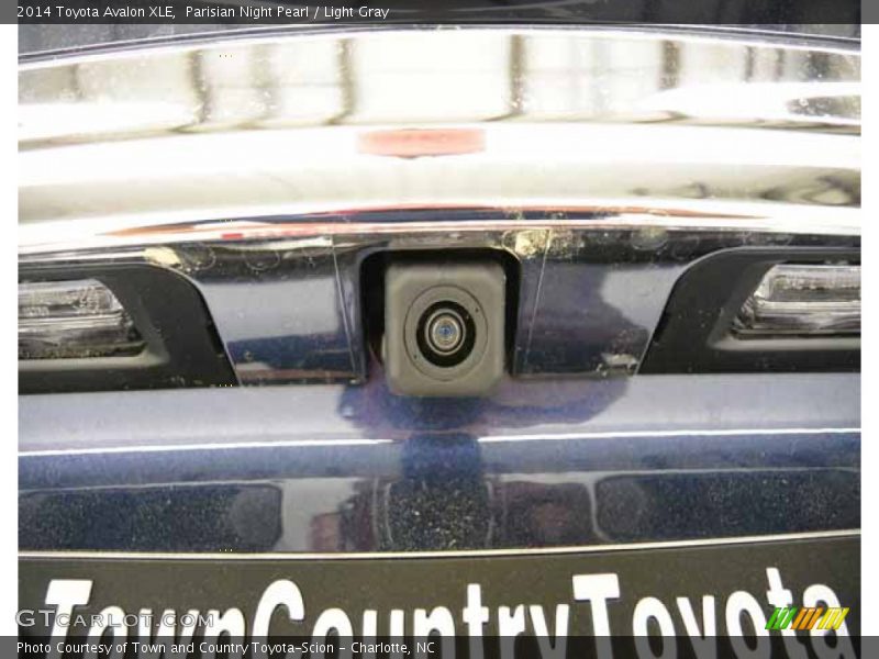 Parisian Night Pearl / Light Gray 2014 Toyota Avalon XLE