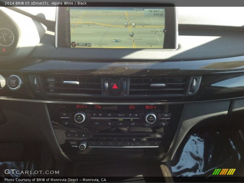 Alpine White / Black 2014 BMW X5 sDrive35i