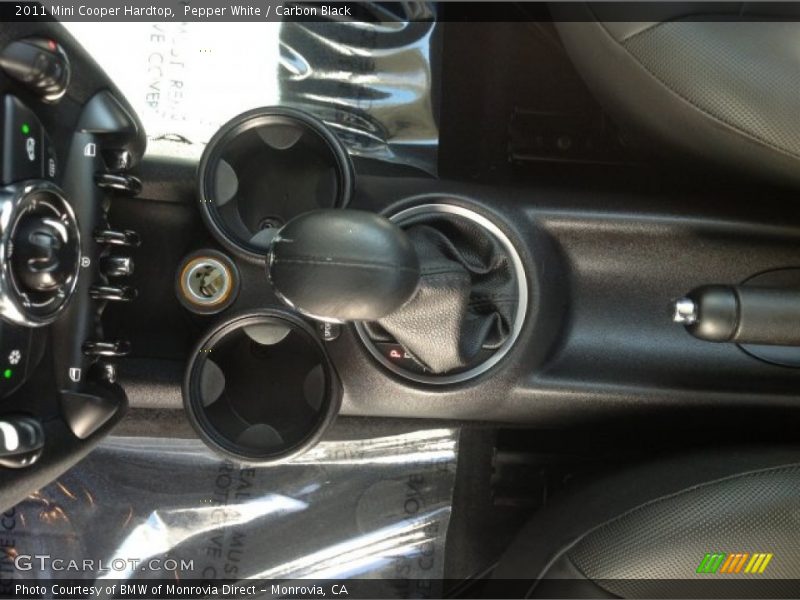 Pepper White / Carbon Black 2011 Mini Cooper Hardtop