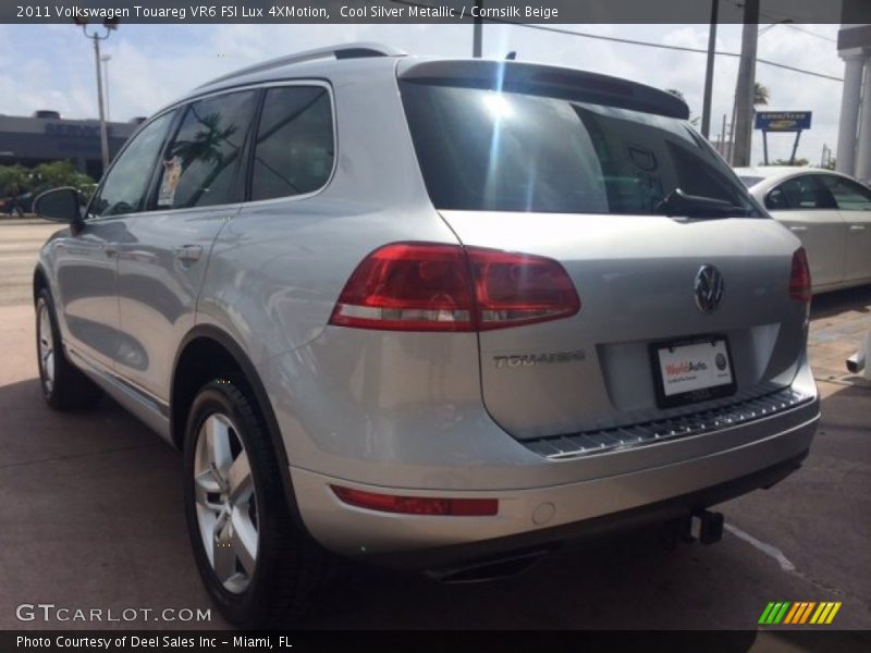 Cool Silver Metallic / Cornsilk Beige 2011 Volkswagen Touareg VR6 FSI Lux 4XMotion