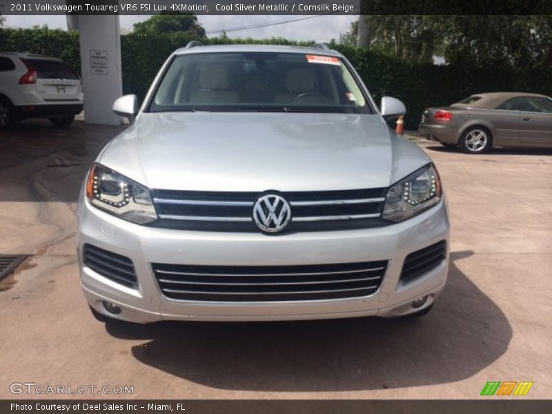 Cool Silver Metallic / Cornsilk Beige 2011 Volkswagen Touareg VR6 FSI Lux 4XMotion