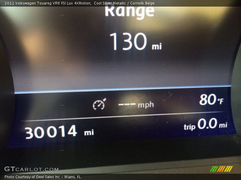 Cool Silver Metallic / Cornsilk Beige 2011 Volkswagen Touareg VR6 FSI Lux 4XMotion