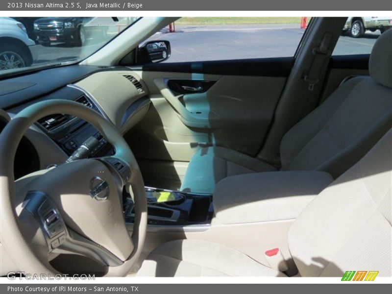 Java Metallic / Beige 2013 Nissan Altima 2.5 S