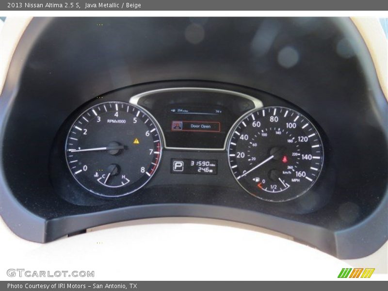 Java Metallic / Beige 2013 Nissan Altima 2.5 S