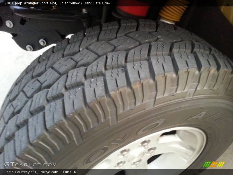 Solar Yellow / Dark Slate Gray 2004 Jeep Wrangler Sport 4x4