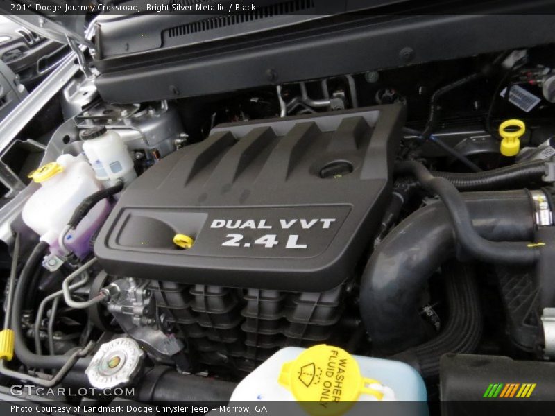 Bright Silver Metallic / Black 2014 Dodge Journey Crossroad