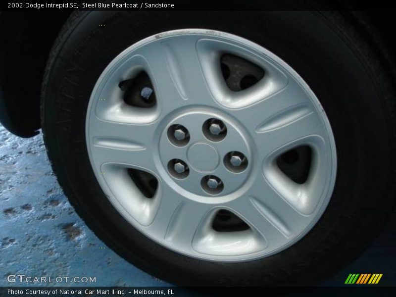 Steel Blue Pearlcoat / Sandstone 2002 Dodge Intrepid SE