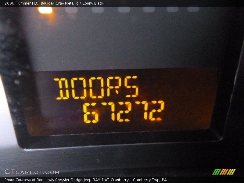Boulder Gray Metallic / Ebony Black 2006 Hummer H3