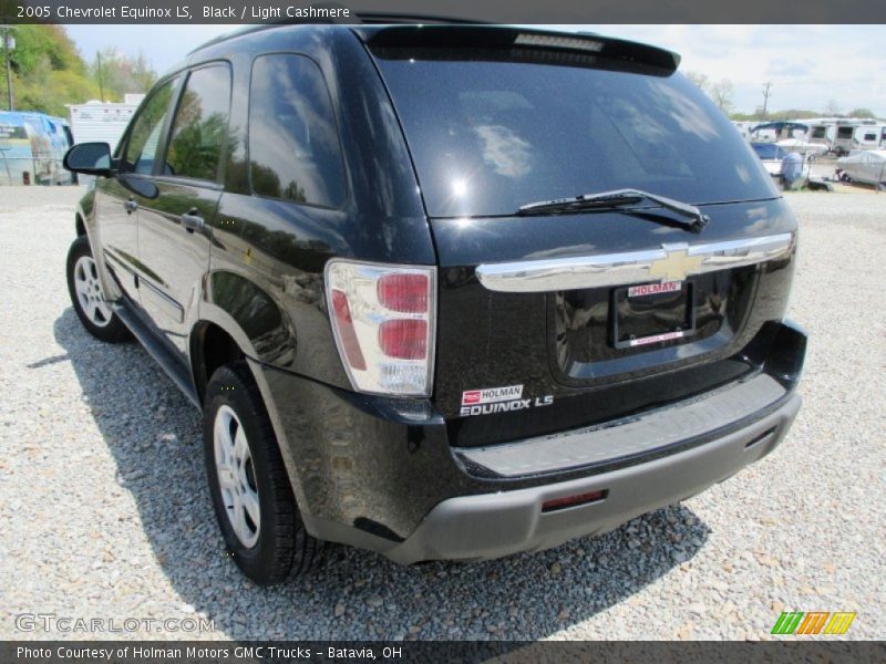 Black / Light Cashmere 2005 Chevrolet Equinox LS