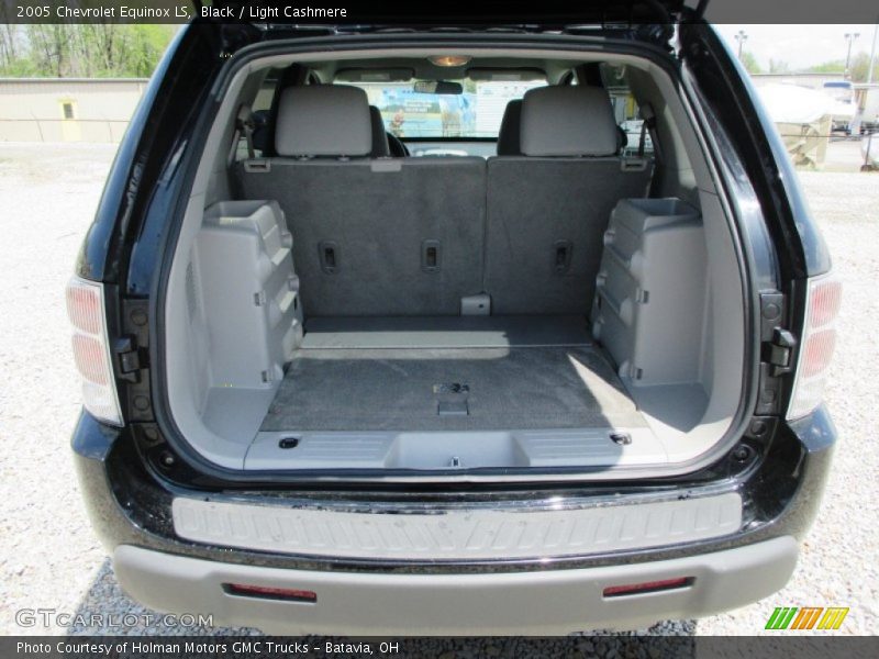 Black / Light Cashmere 2005 Chevrolet Equinox LS