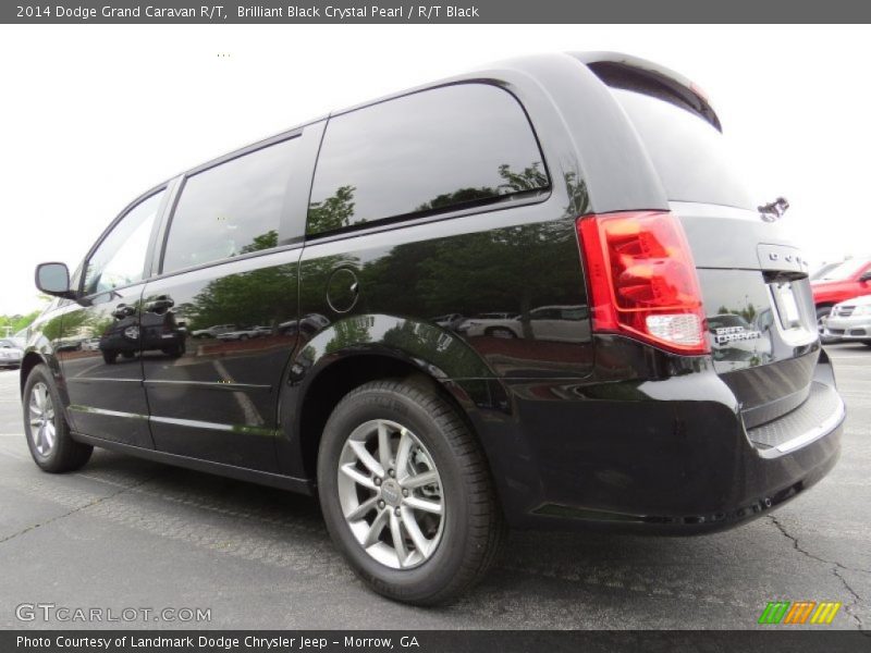 Brilliant Black Crystal Pearl / R/T Black 2014 Dodge Grand Caravan R/T