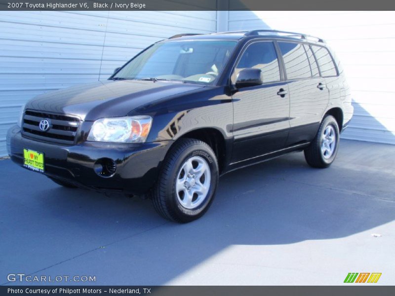 Black / Ivory Beige 2007 Toyota Highlander V6