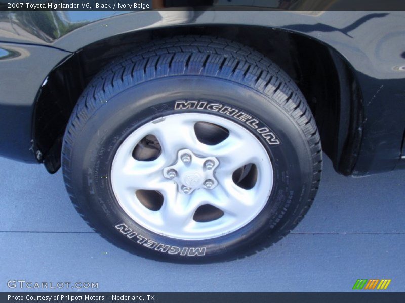Black / Ivory Beige 2007 Toyota Highlander V6