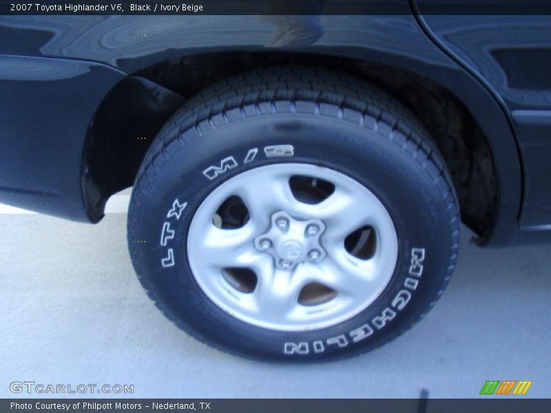 Black / Ivory Beige 2007 Toyota Highlander V6