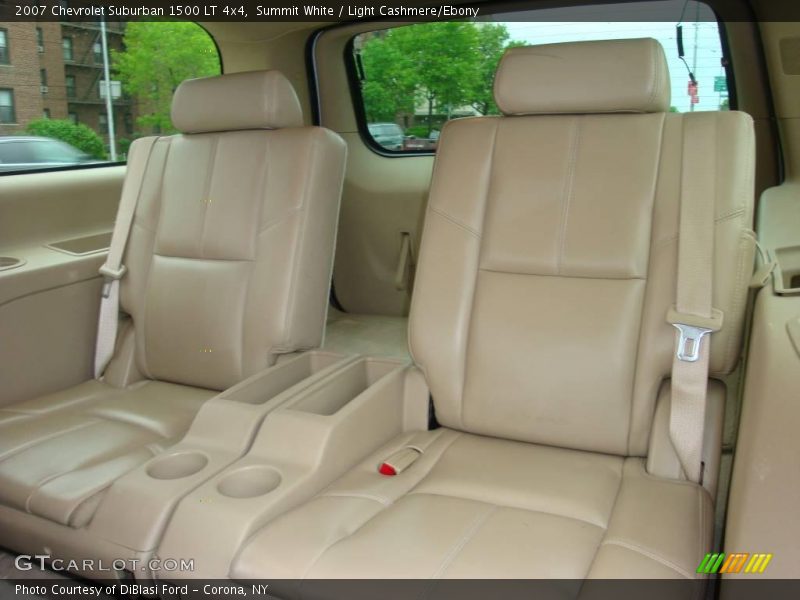 Summit White / Light Cashmere/Ebony 2007 Chevrolet Suburban 1500 LT 4x4