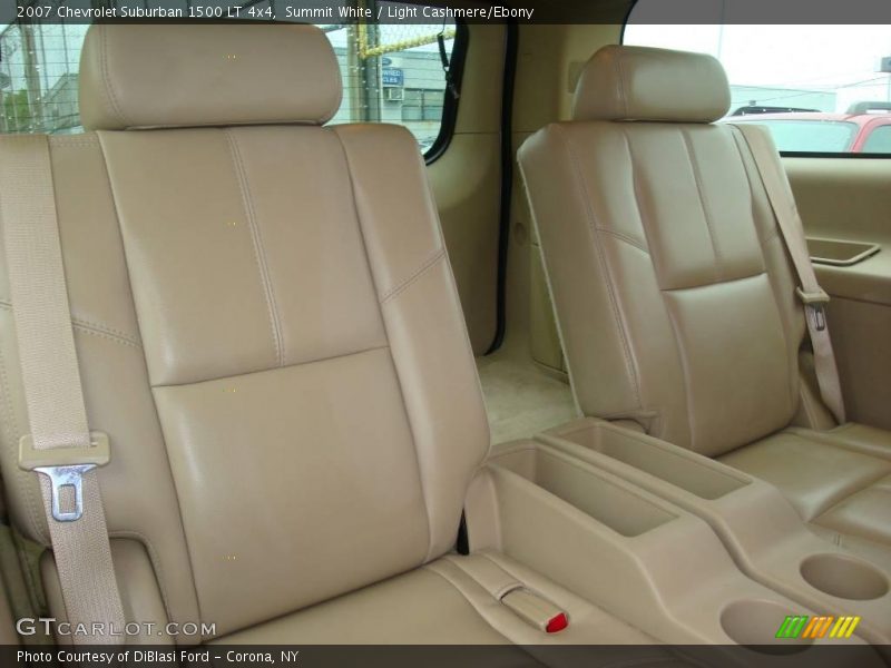 Summit White / Light Cashmere/Ebony 2007 Chevrolet Suburban 1500 LT 4x4