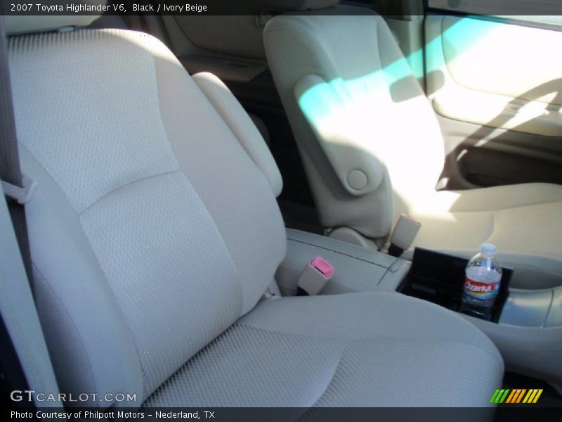 Black / Ivory Beige 2007 Toyota Highlander V6