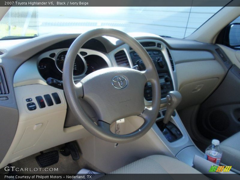 Black / Ivory Beige 2007 Toyota Highlander V6
