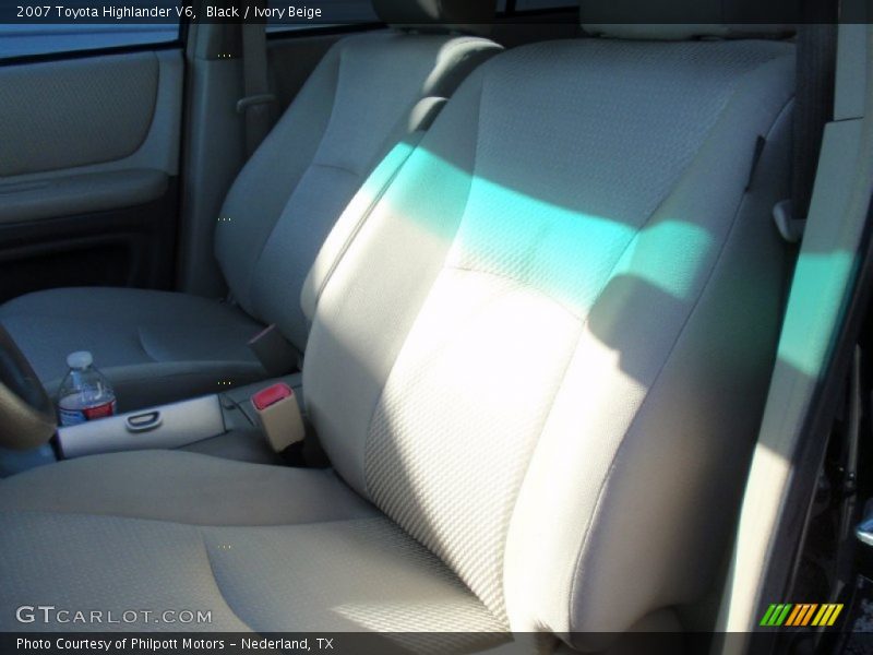 Black / Ivory Beige 2007 Toyota Highlander V6