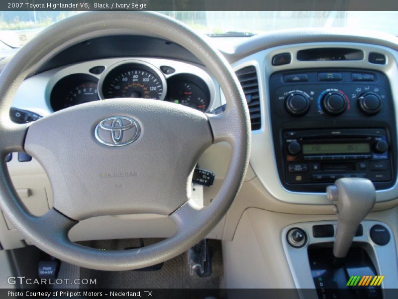 Black / Ivory Beige 2007 Toyota Highlander V6