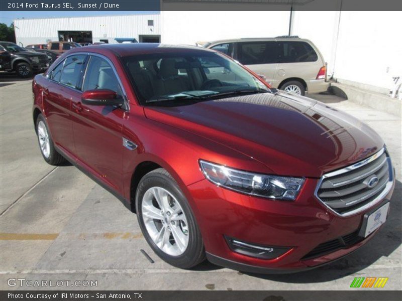Sunset / Dune 2014 Ford Taurus SEL