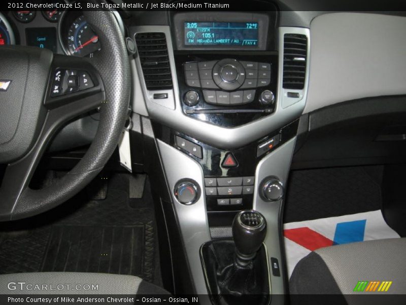 Blue Topaz Metallic / Jet Black/Medium Titanium 2012 Chevrolet Cruze LS
