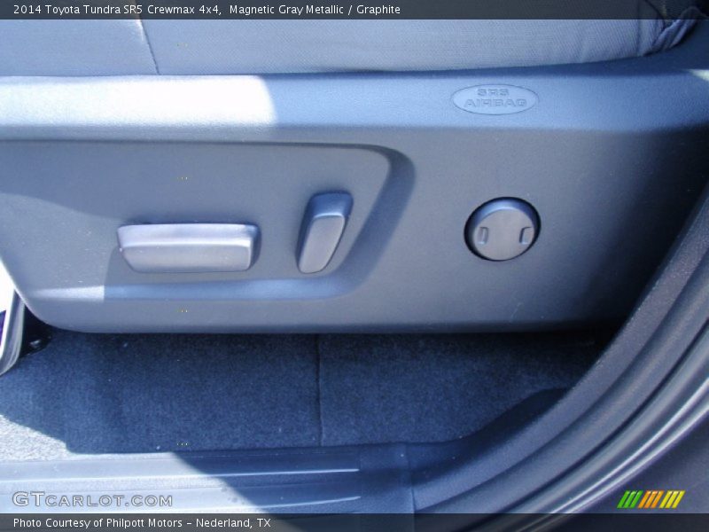 Magnetic Gray Metallic / Graphite 2014 Toyota Tundra SR5 Crewmax 4x4