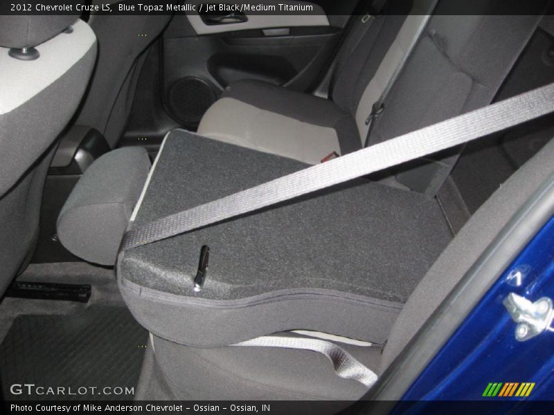 Blue Topaz Metallic / Jet Black/Medium Titanium 2012 Chevrolet Cruze LS