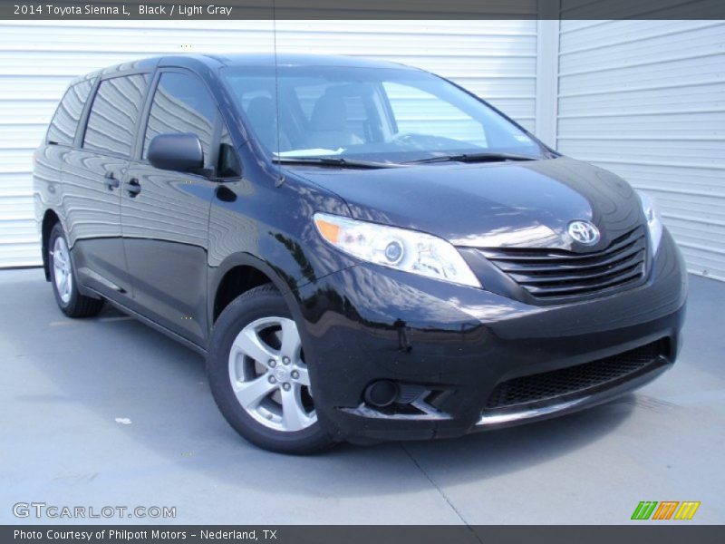 Black / Light Gray 2014 Toyota Sienna L